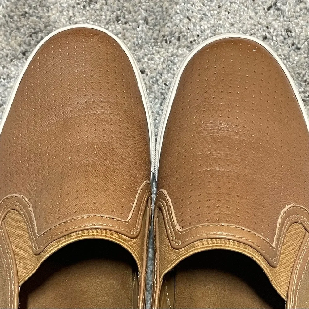 Trask Lillian Slip-On Leather Flat/Sneaker w/ Metallic Accents - Womens 7 - Picture 2 of 16